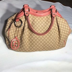 Gucci Hand bag